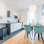 V7 Boutique Apartament Fryburg Bryzgowijski