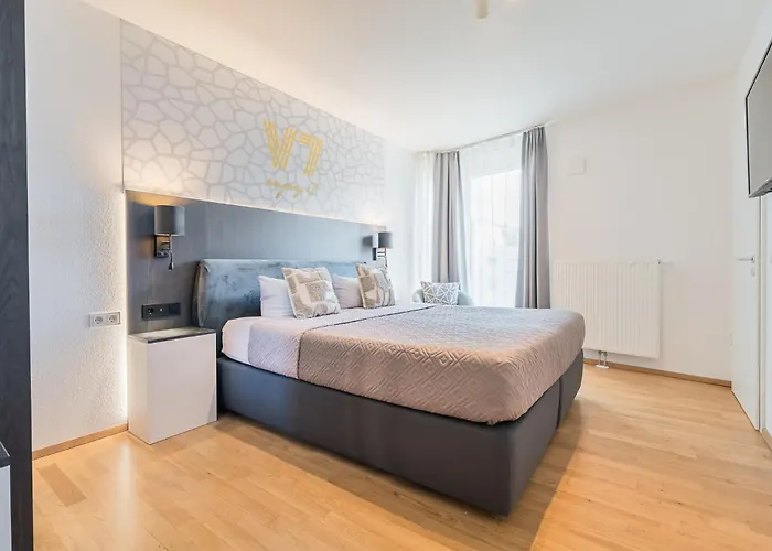 V7 Boutique Freiburg im Breisgau