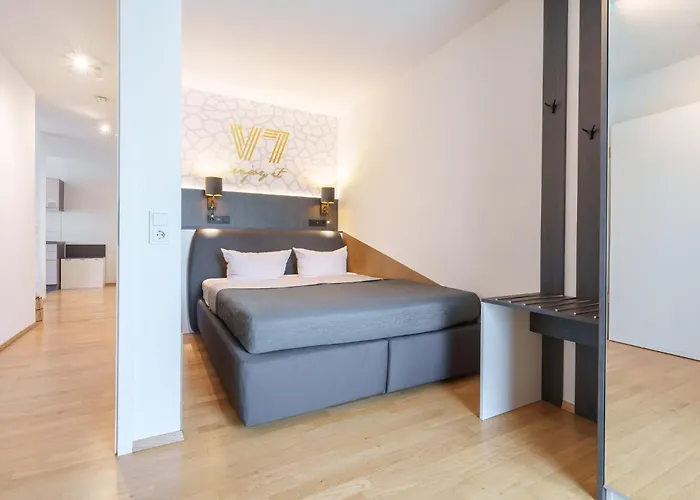 V7 Boutique Apartment *