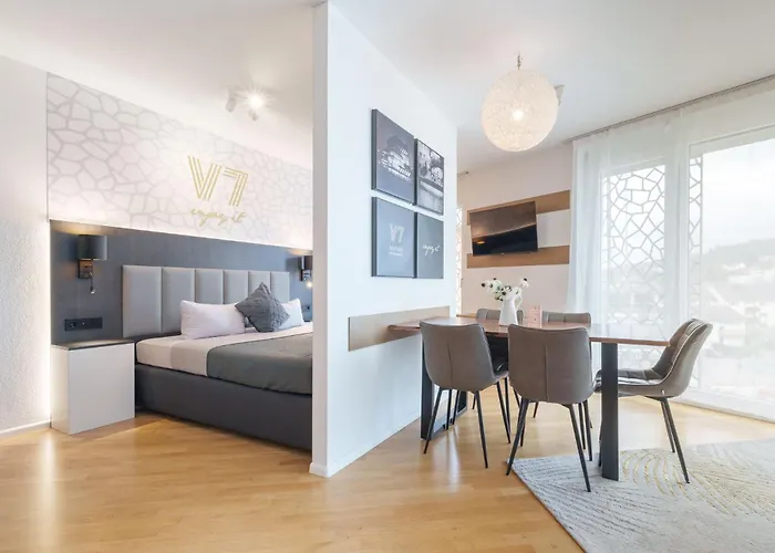 V7 Boutique Apartment *